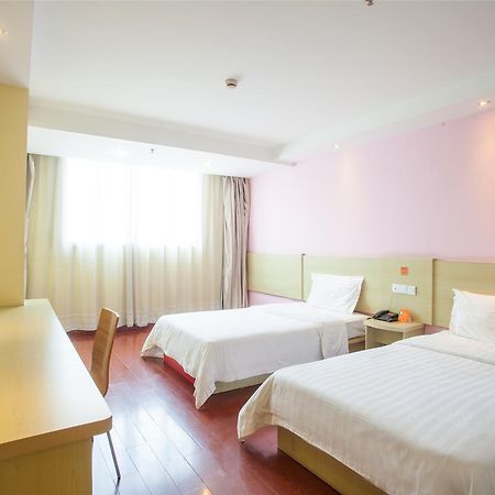 7Days Inn Shantou Coach Terminal Huang He Road Экстерьер фото