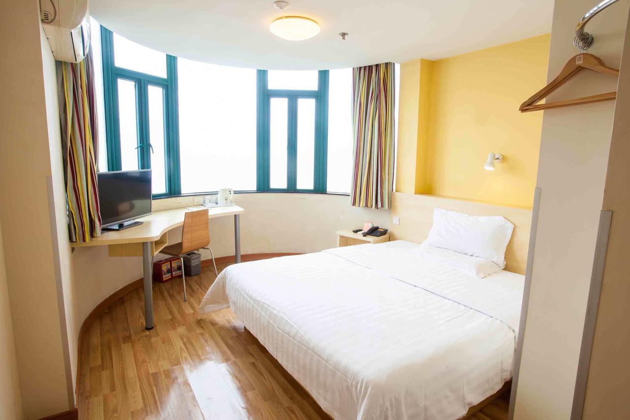 7Days Inn Shantou Coach Terminal Huang He Road Номер фото